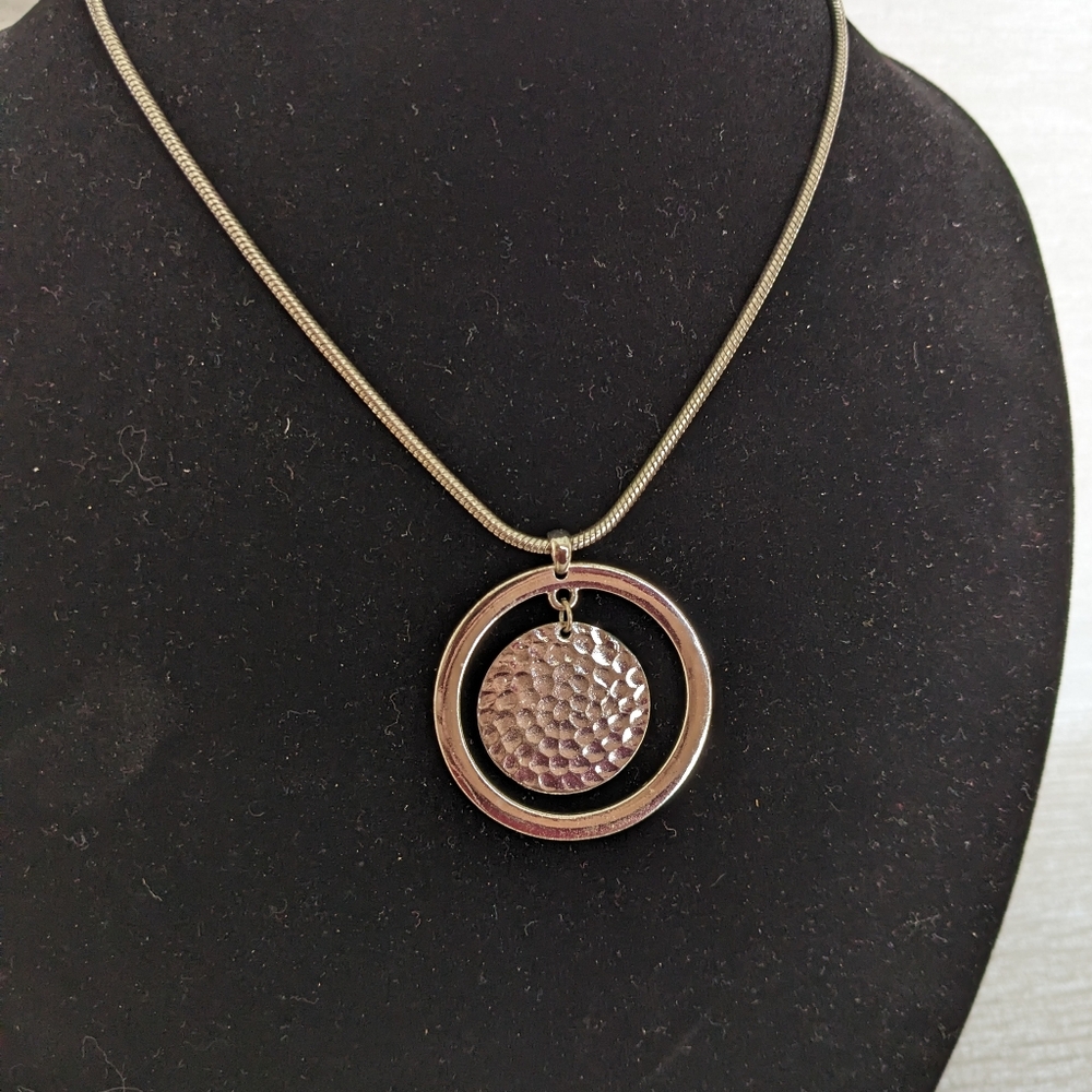 Nine West Silver Disc  Pendant 18" Necklace - Picture 2 of 7